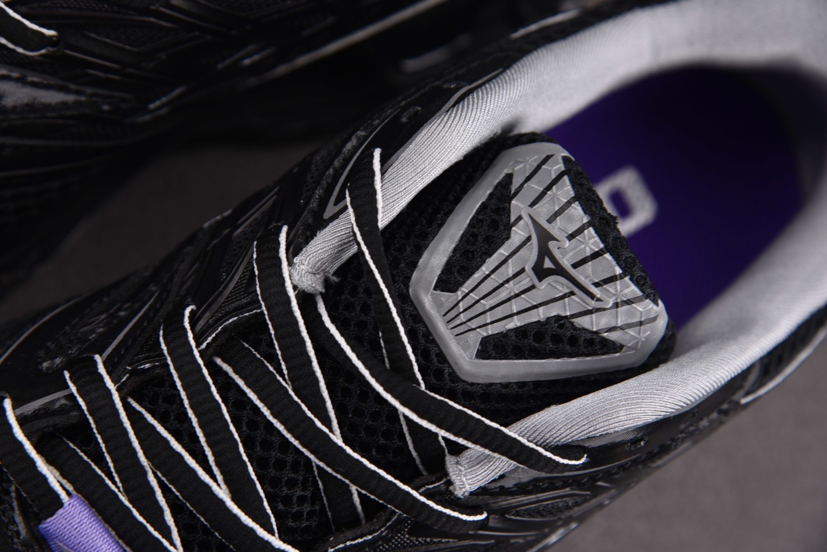 Mizuno Wave Prophecy LS 黑银紫 D1GA尺寸36-46 YZ039