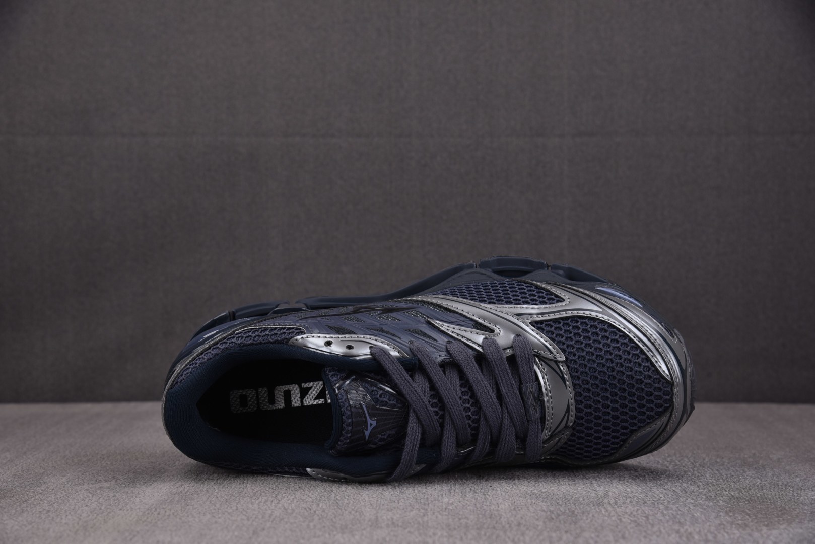 Mizuno Wave Prophecy LS 灰黑D1GA尺寸36-46YZ039