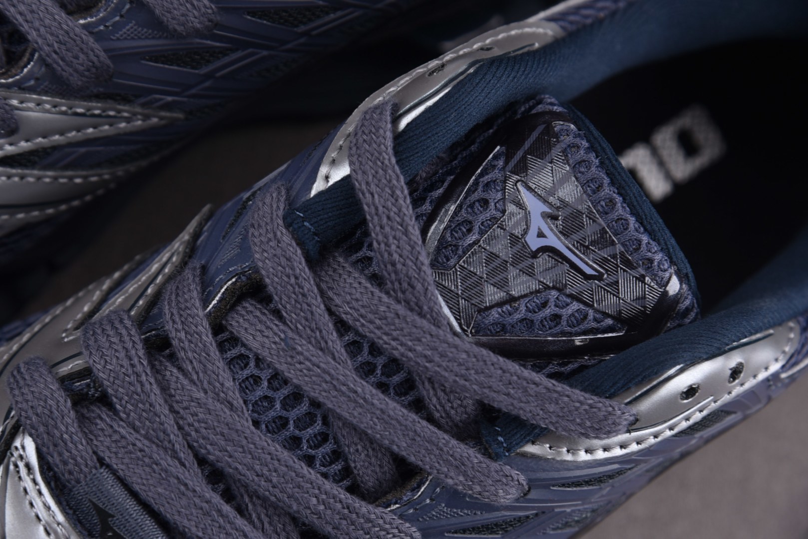 Mizuno Wave Prophecy LS 灰黑D1GA尺寸36-46YZ039
