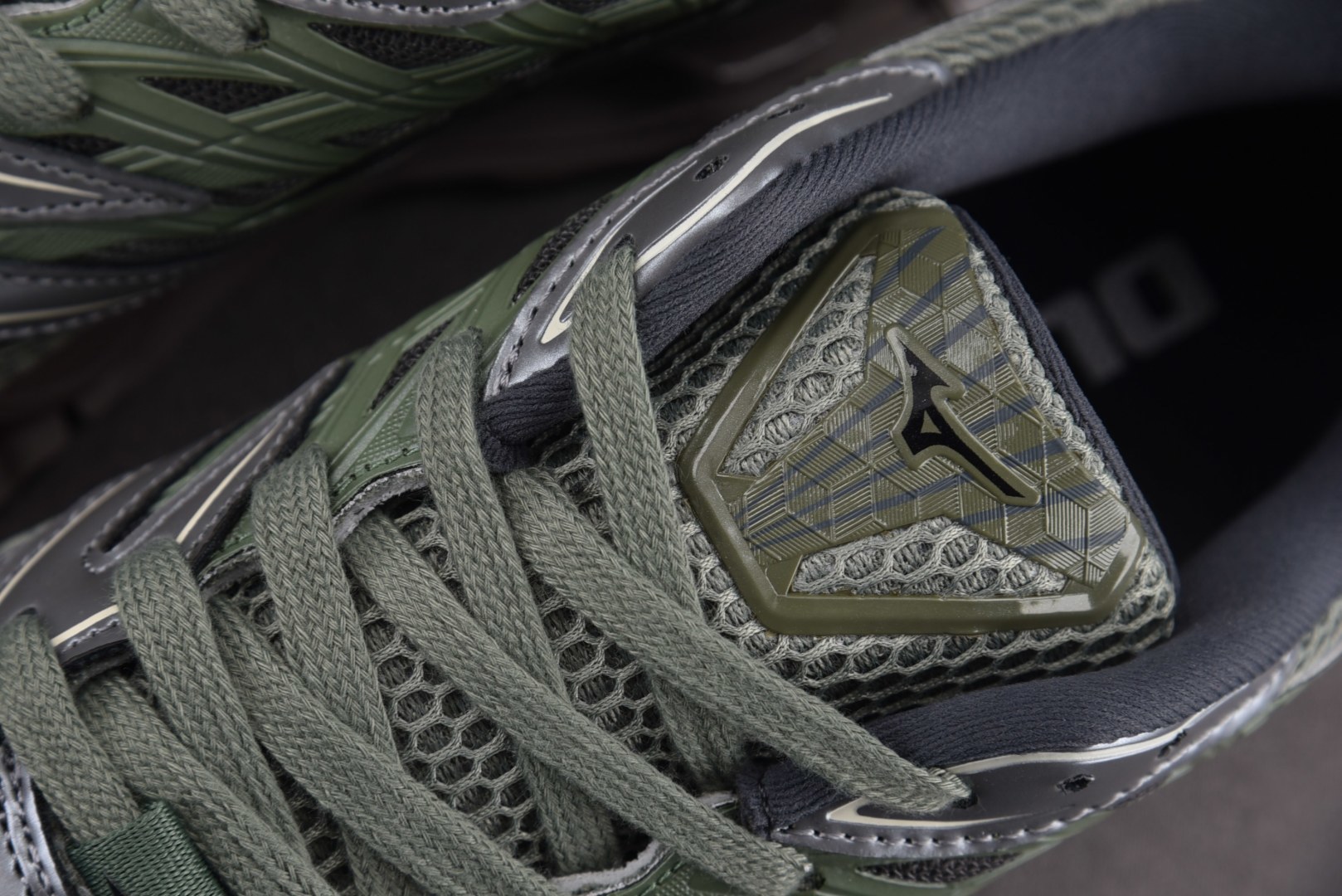 Mizuno Wave Prophecy LS 绿银 D1GA尺寸36-46YZ039