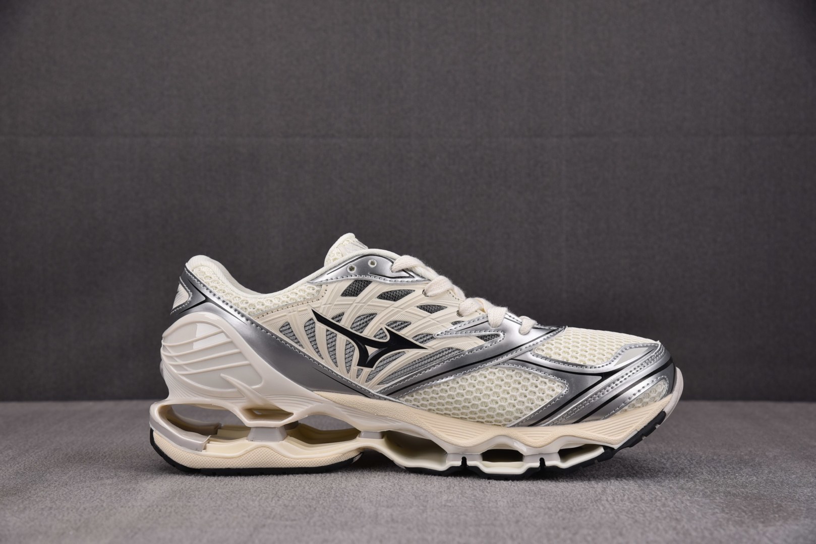 Mizuno Wave Prophecy LS 米白D1GA尺寸36-46YZ039