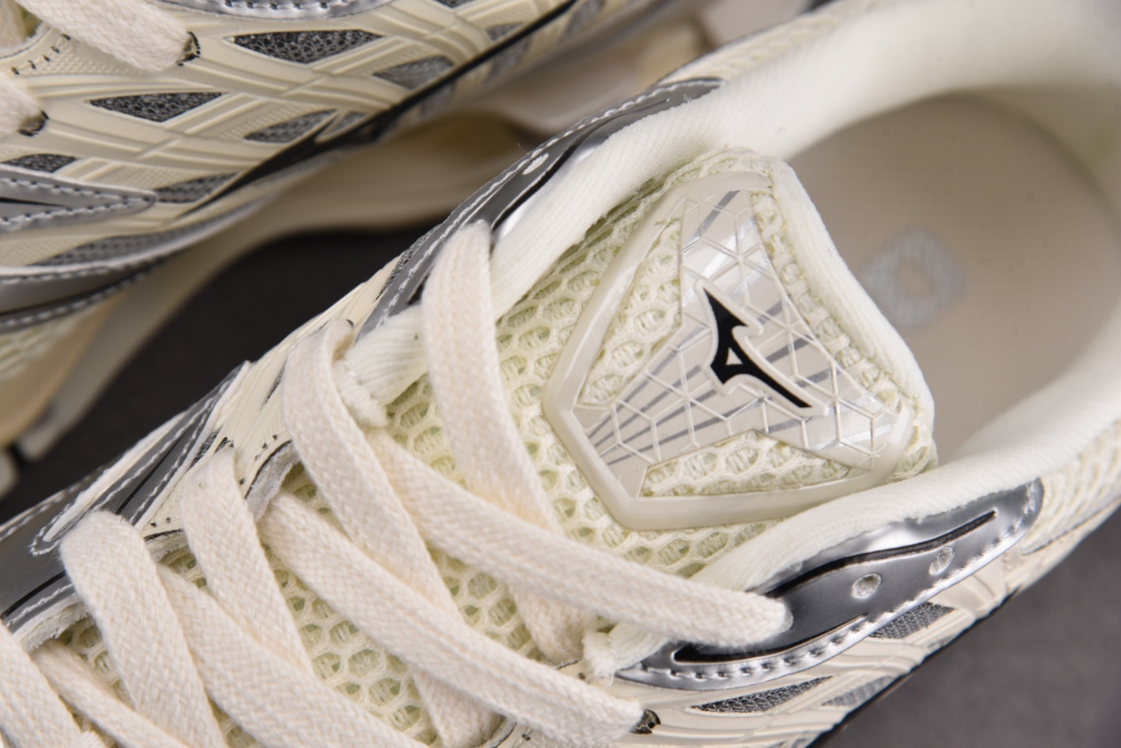Mizuno Wave Prophecy LS 米白D1GA尺寸36-46YZ039