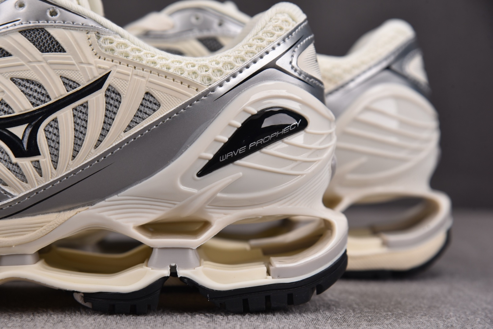 Mizuno Wave Prophecy LS 米白D1GA尺寸36-46YZ039