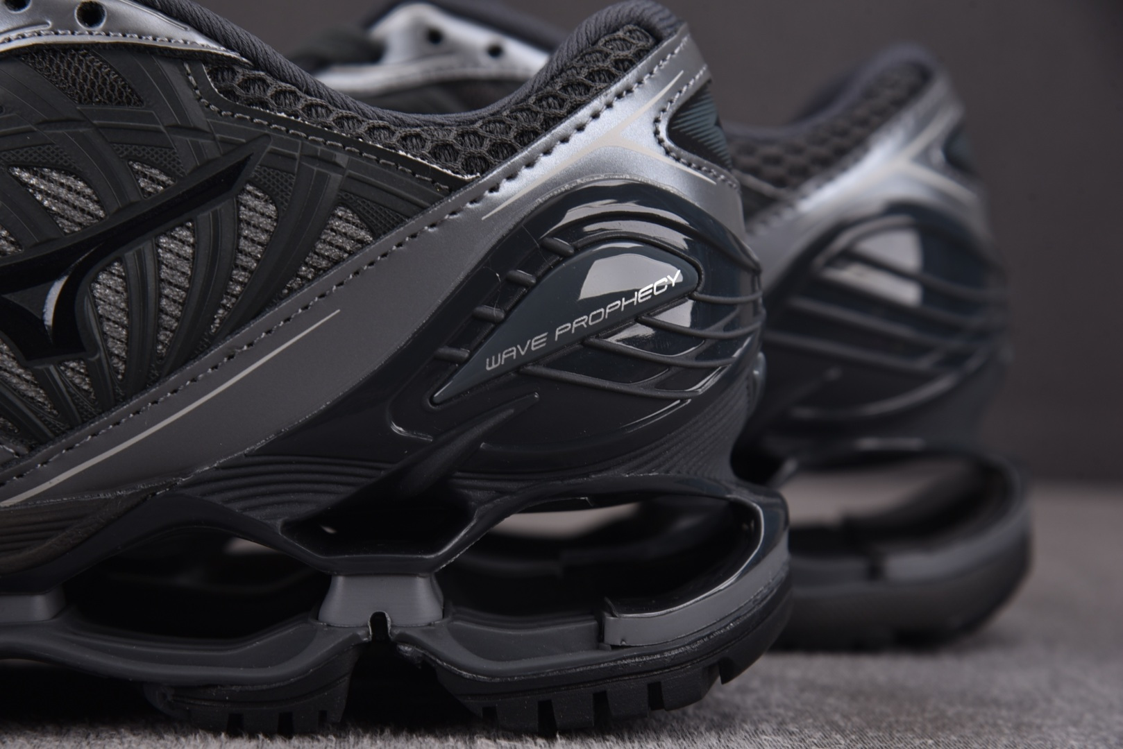Mizuno Wave Prophecy LS 银灰 D1GA尺寸36-46YZ039