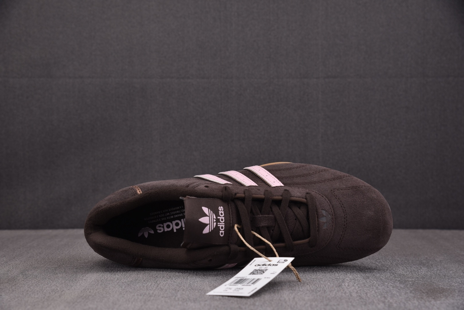 AD Adiracer Lo Dark Brown Clear Pink Gum (Women's) 棕