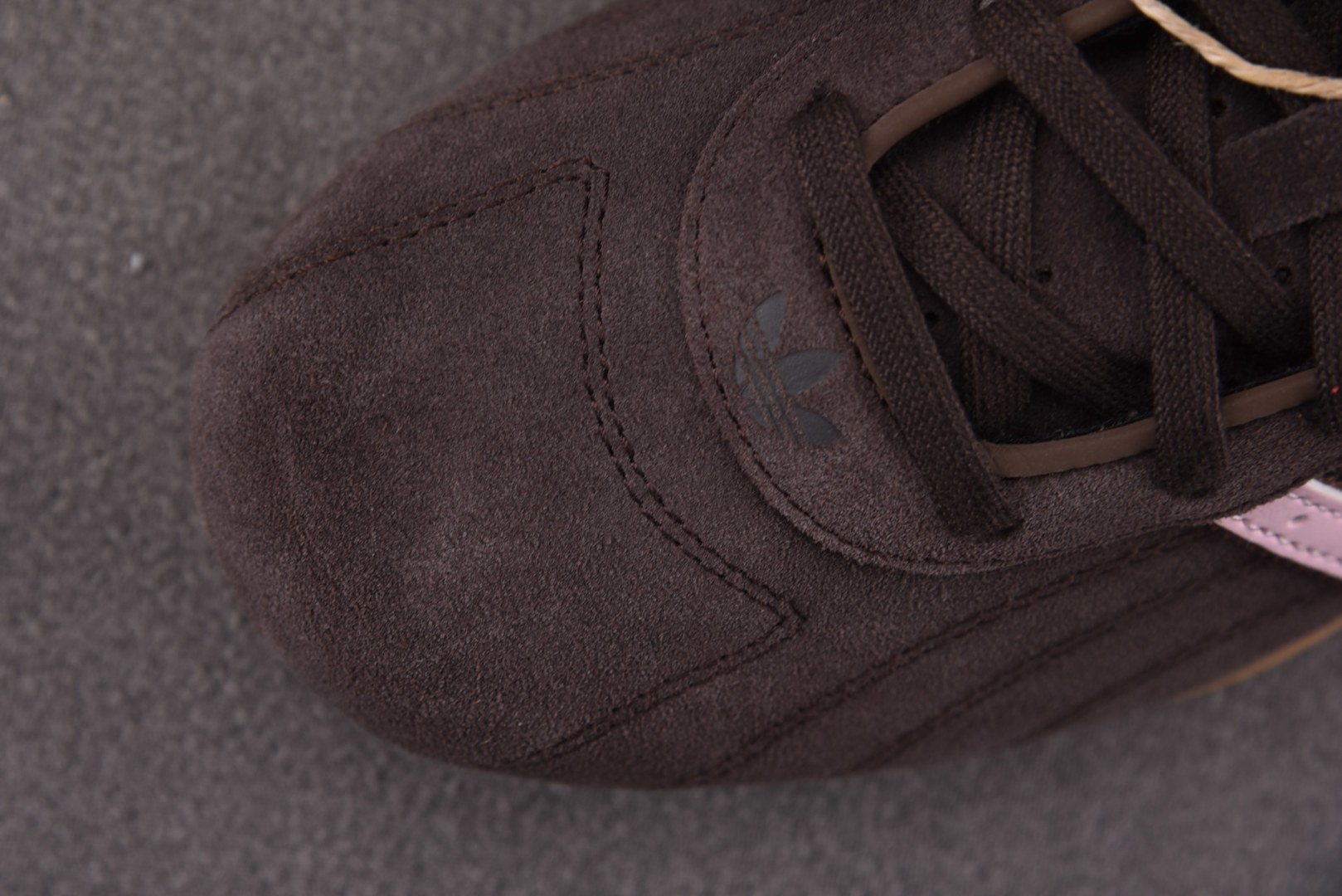 AD Adiracer Lo Dark Brown Clear Pink Gum (Women's) 棕