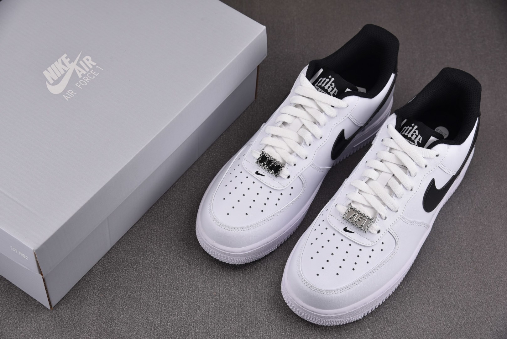 【纯原】NK Air Force 1 '07 LV8 White Black 白黑 HF2898-101