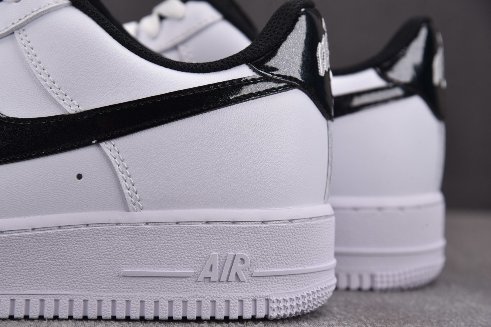 【纯原】NK Air Force 1 '07 LV8 White Black 白黑 HF2898-101