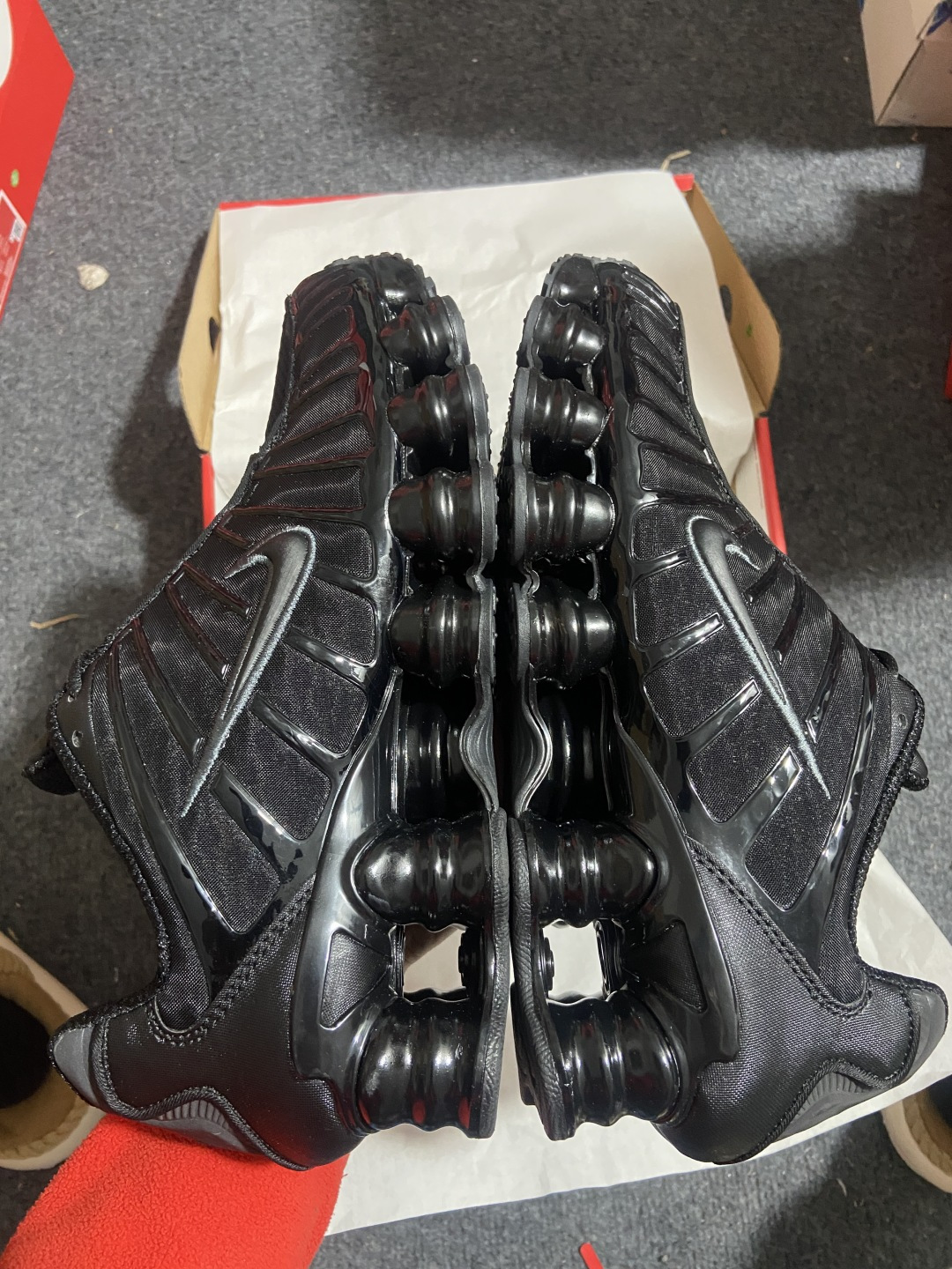 Mam 尺码:39-47.5纯原版出品-NK Shox TL 黑蓝 防滑舒适 低帮 休闲气柱跑步鞋 AR