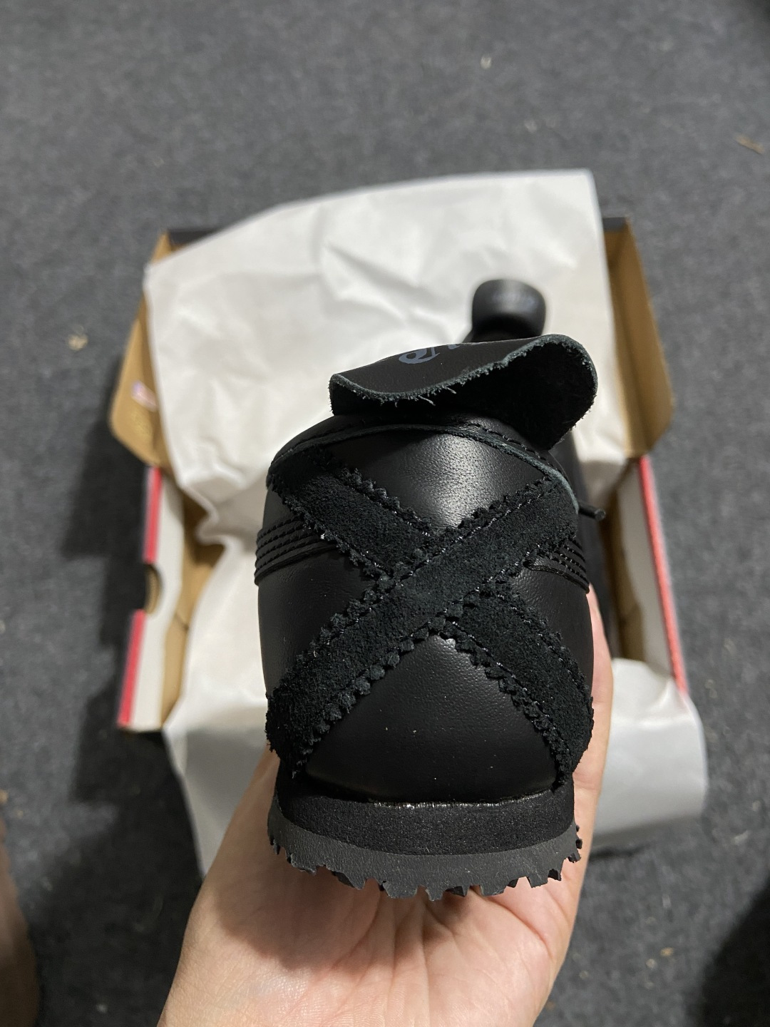 版型 用料 细节 清洁度  公司级别 可对比同价位 Onitsuka Tiger鬼塚虎 MEXICO 6