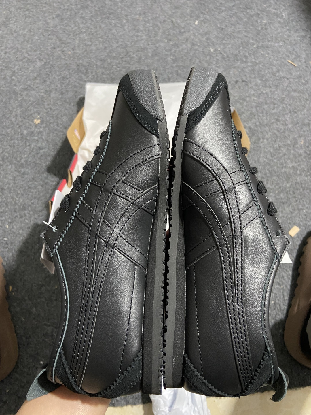 版型 用料 细节 清洁度  公司级别 可对比同价位 Onitsuka Tiger鬼塚虎 MEXICO 6