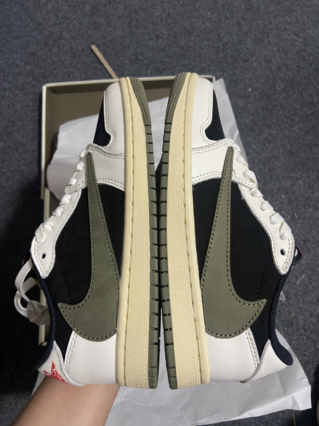 Travis Scott x Jordan Air Jordan 1 倒钩 5.0 皮革 Low 