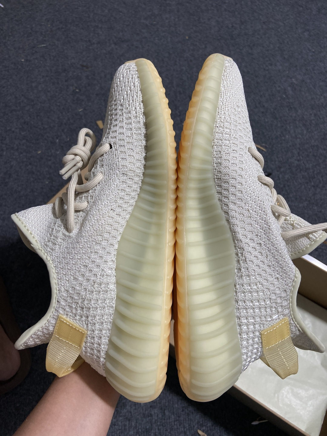 Yeezy350 尺码:36-48纯原版出品-AD Yeezy Boost 350 V2 Light“北