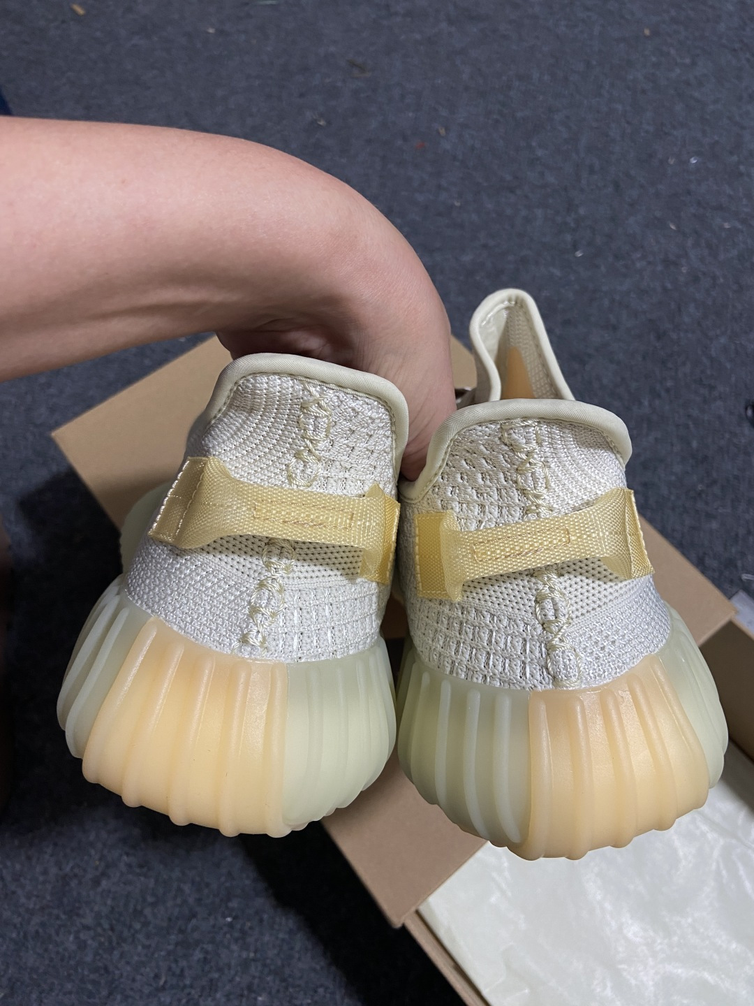 Yeezy350 尺码:36-48纯原版出品-AD Yeezy Boost 350 V2 Light“北