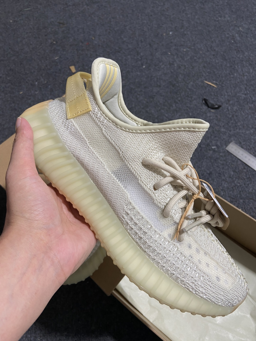 Yeezy350 尺码:36-48纯原版出品-AD Yeezy Boost 350 V2 Light“北