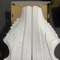 NK Air Force 1 Low '07 空军一号低帮经典板鞋 全白 36-39 DD8959-10 NK Air Force 1 Low '07 空军一号低帮经典板鞋 全白 36-39 DD8959-10