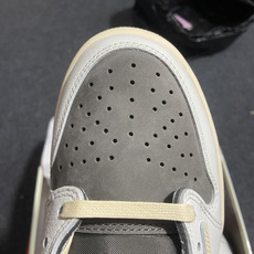 纯原 Travis Scott x Air Jordan 1 Reverse Mocha 联名倒钩摩卡棕 纯原 Travis Scott x Air Jordan 1 Reverse Mocha 联名倒钩摩卡棕
