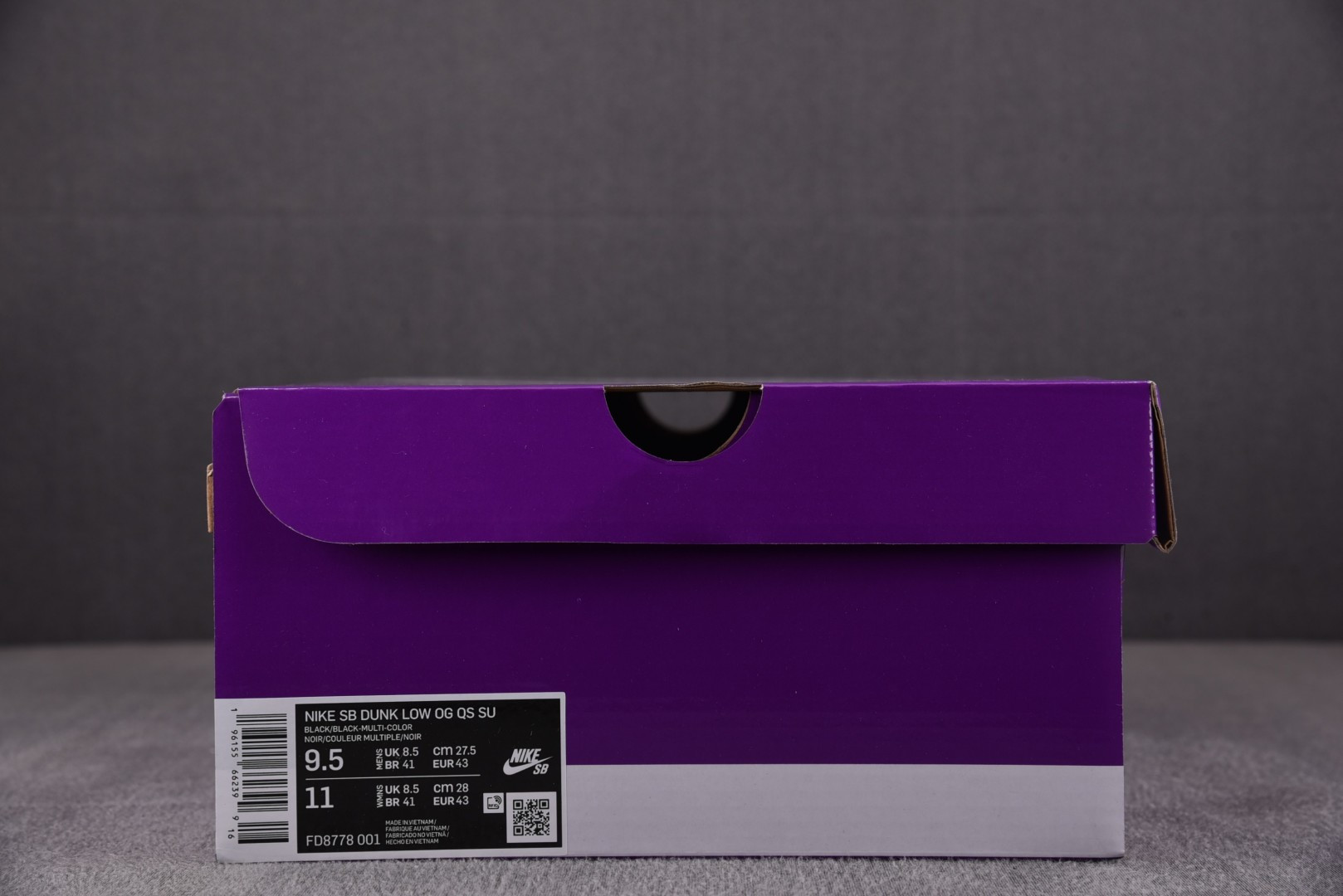 ¥:420 Supreme x NK SB Dunk Low“Rammellzee”Sup联名 黑彩 FD8778-00