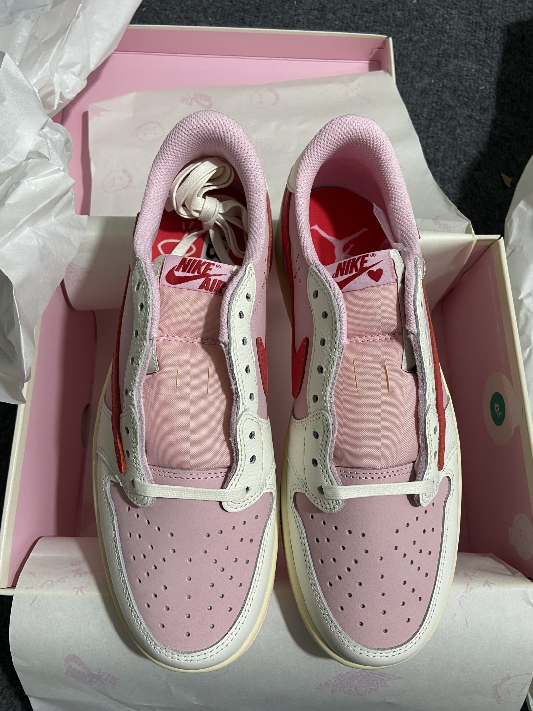 纯原 新版Travis Scott x Air Jordan 1 Low OG AJ1 乔1倒勾低帮 全头层 IQ760 纯原 新版Travis Scott x Air Jordan 1 Low OG AJ1 乔1倒勾低帮 全头层 IQ760