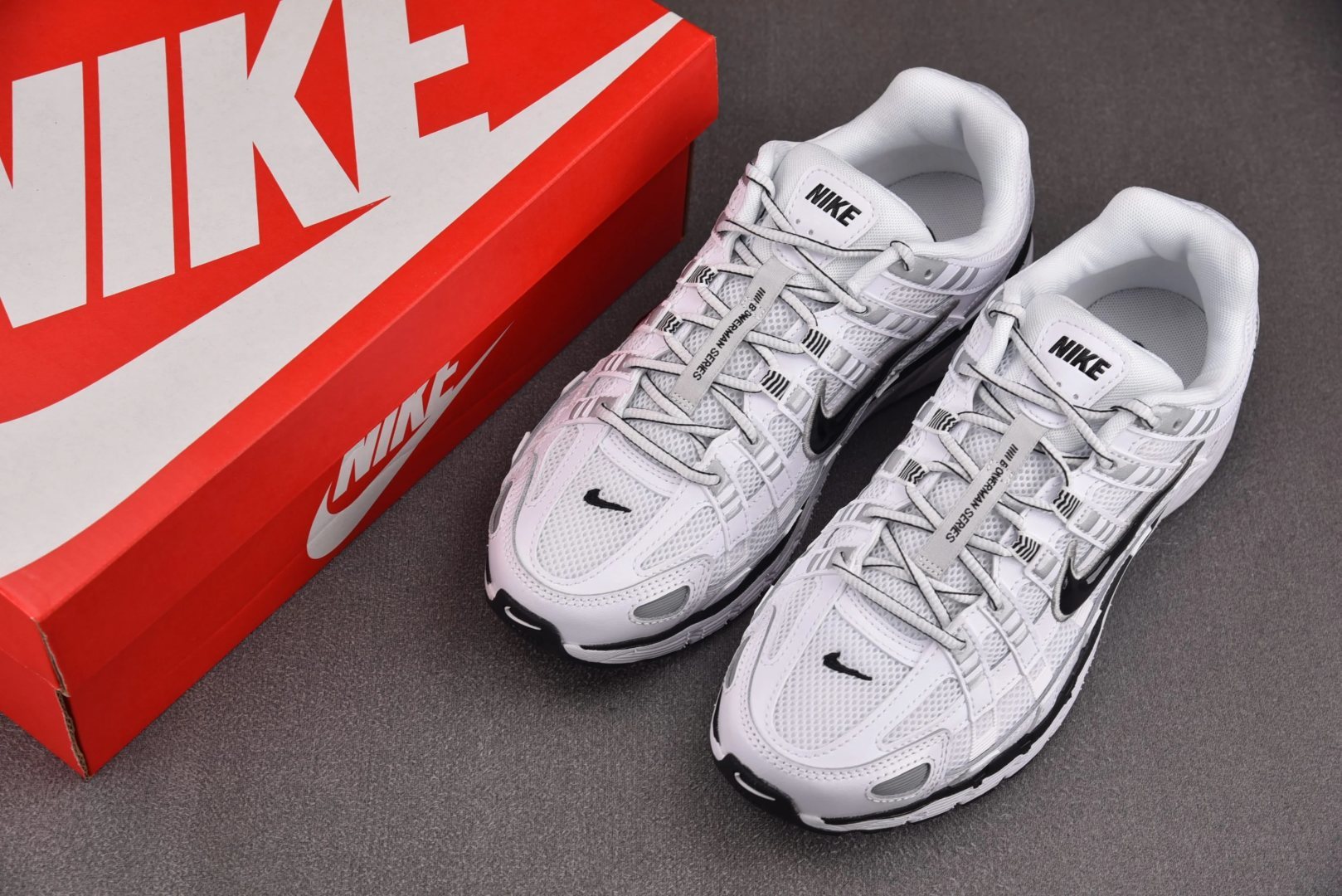 NK P-6000 White Metallic Silver Black 白色 CD6404-107 36-47.5 