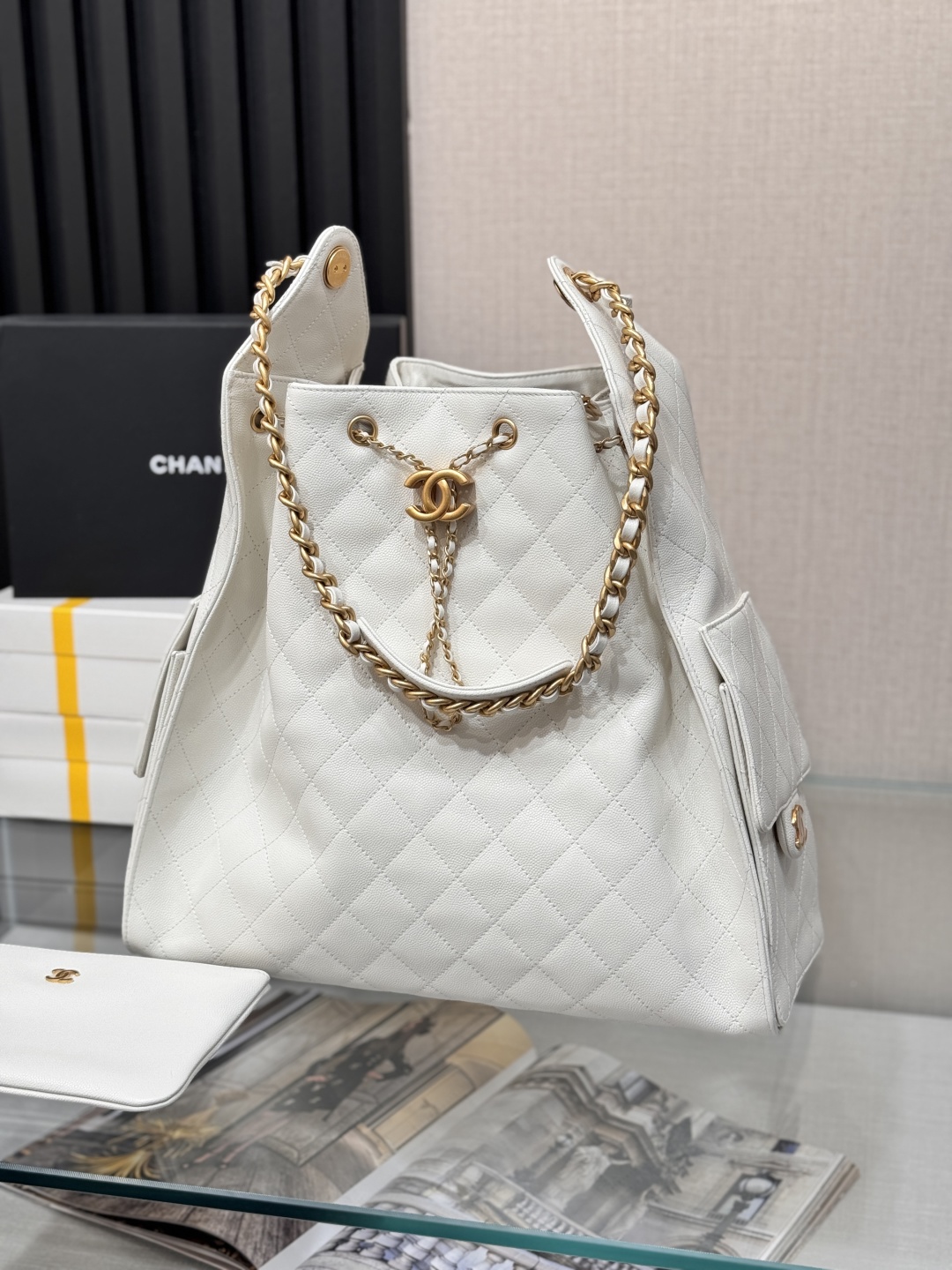 Chanel 25 Bag White Quilted Leather Large Tote with Chain Accents 3 cmp i1749199862220 3484 0 1