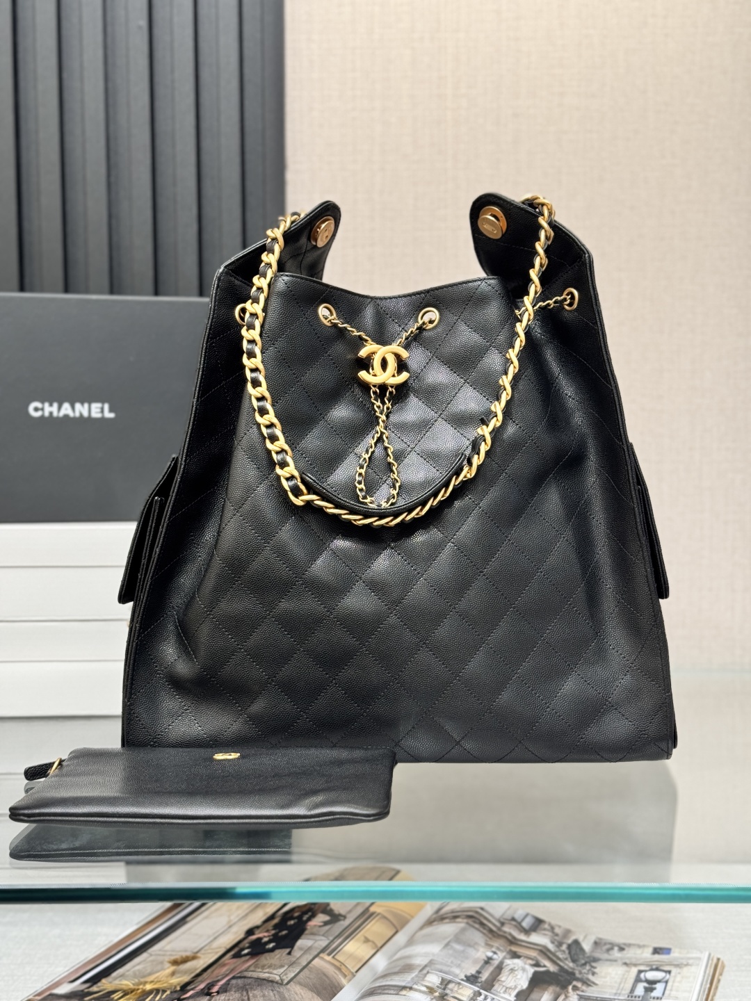 Chanel 25 Bag Black Quilted Leather Large Tote with Chain Accents 2 cmp i1749200270841 8364 0 0