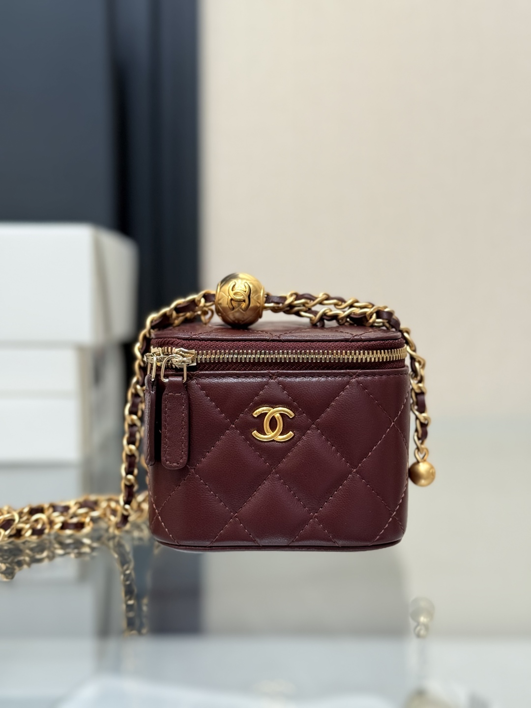 Chanel Spring/Summer Mini Vanity Bag with Chain - Burgundy 3 cmp i1758088586306 4473 0 2