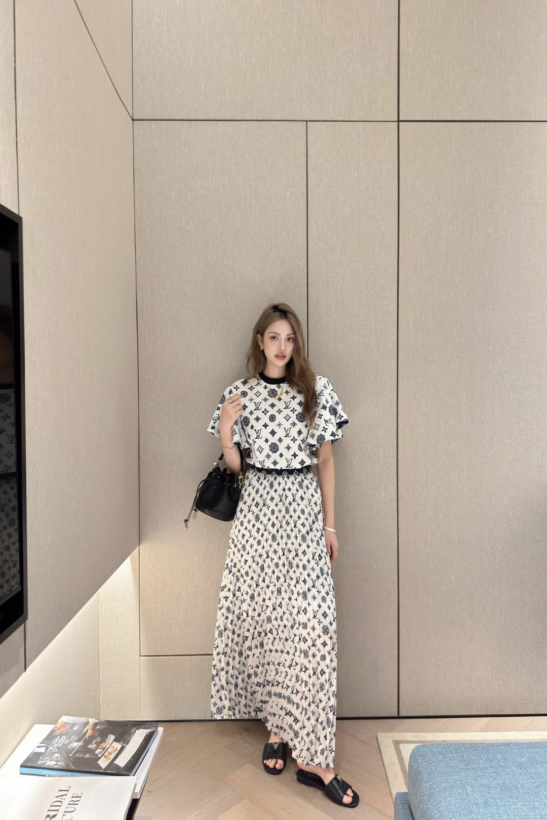 NO:316043,Model picture on pants, alexander wang19860909上裤子模特图,,alexander wang,Women's clothing