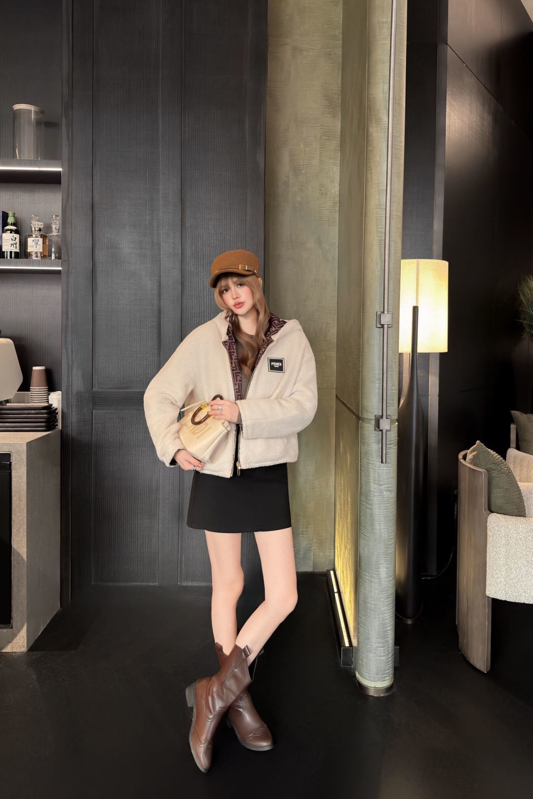 NO:661719,Model upper body picture, Fendi-clothing, fendi,  19860909模特上身图,芬迪-服装,fendi, ,Women's clothing