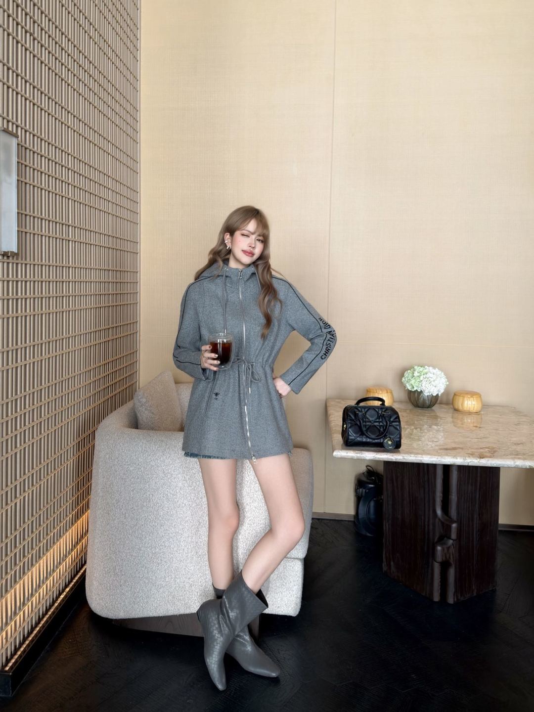 NO:684239,model pictures,,19860909模特图,,,Women's clothing