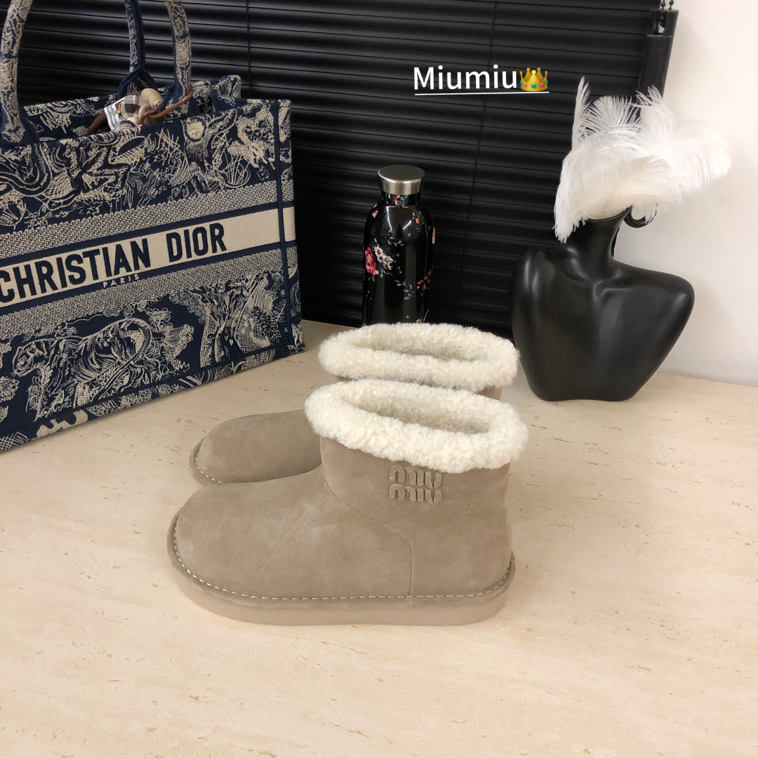 NO:647465,miumiu lamb wool short boots antelope rice dumpling details, snow boots, miumiu, boots19860909miumiu羊羔毛短靴 羚羊粽细节,雪地靴,miumiu,boots,Women's Shoes