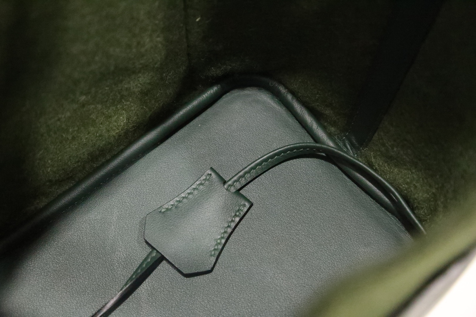 🐎新品
picotin最新款GO Team流行 系列菜篮子毛毡款18cm 新配色哦【绿色】【咖啡色】swift皮拼毛毡银扣，本色线，手缝蜡线，全钢五金，私人订制