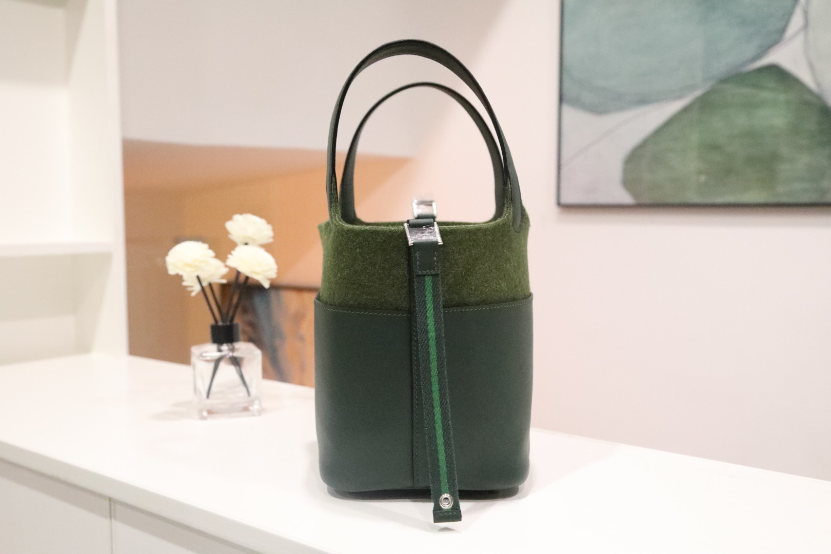 🐎新品
picotin最新款GO Team流行 系列菜篮子毛毡款18cm 新配色哦【绿色】【咖啡色】swift皮拼毛毡银扣，本色线，手缝蜡线，全钢五金，私人订制