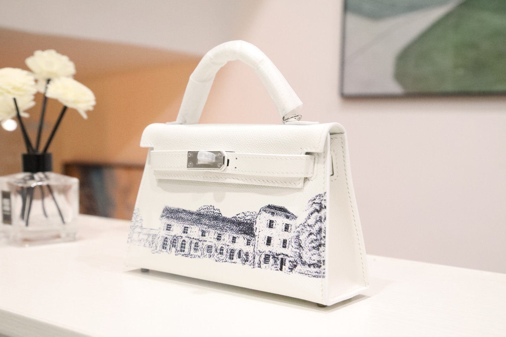 🐎新品
kelly 2代mini手绘款绘奥维那酒庄【纯白色】ep手掌纹银扣，高端定制系列，手绘涂鸦，欧美时尚，手缝蜡线，全钢五金，私人订制