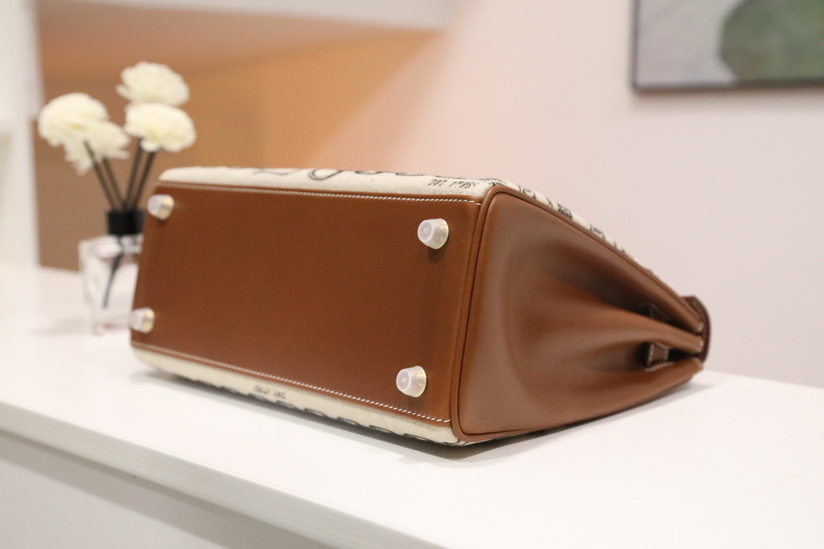 🐎新品
凯莉款28cm圣诞限定【金粽色】马鞍皮皮拼帆布，链条彩印设计，欧美时尚手缝蜡线，全钢五金，私人订制