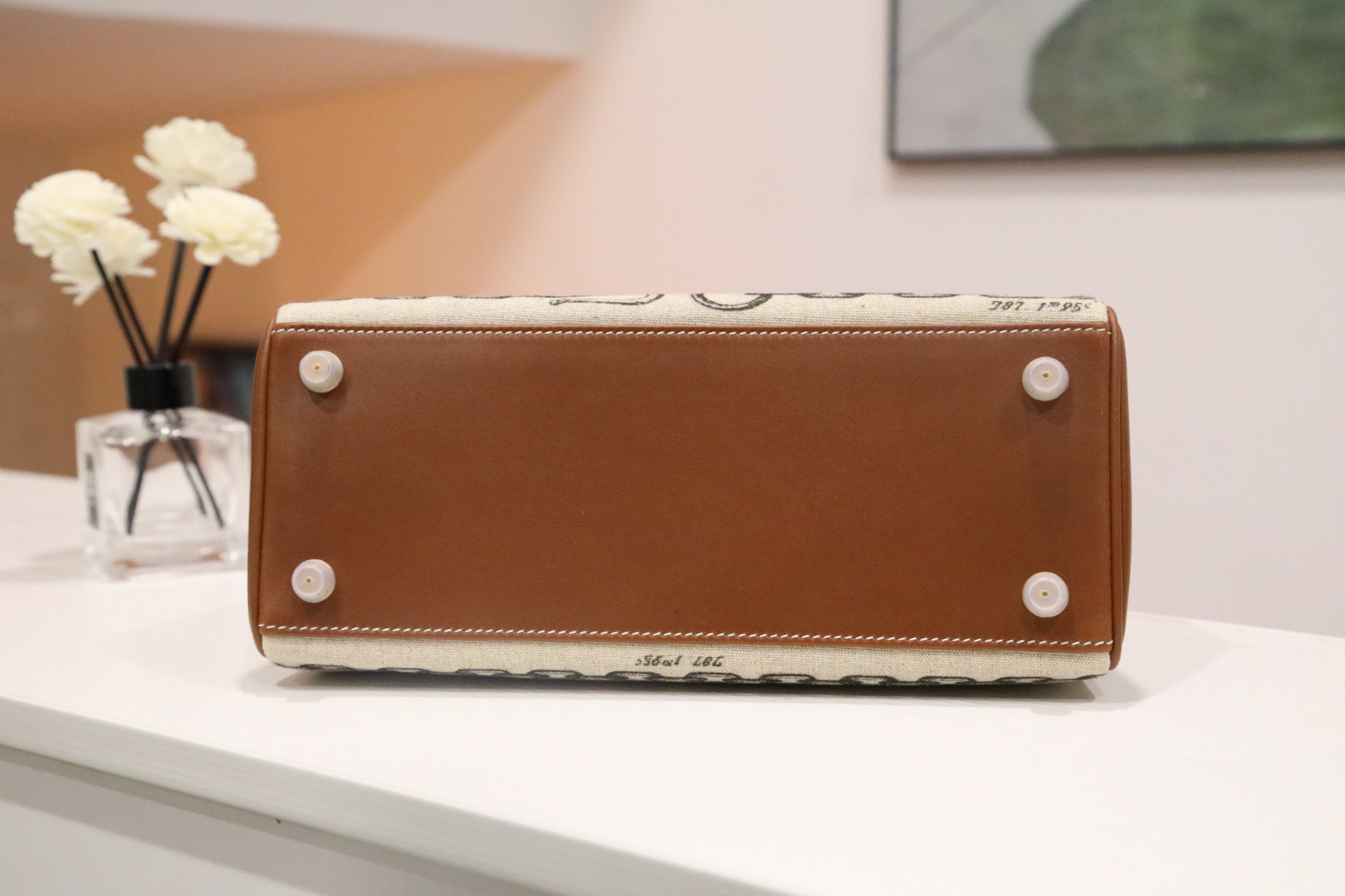 🐎新品
凯莉款28cm圣诞限定【金粽色】马鞍皮皮拼帆布，链条彩印设计，欧美时尚手缝蜡线，全钢五金，私人订制