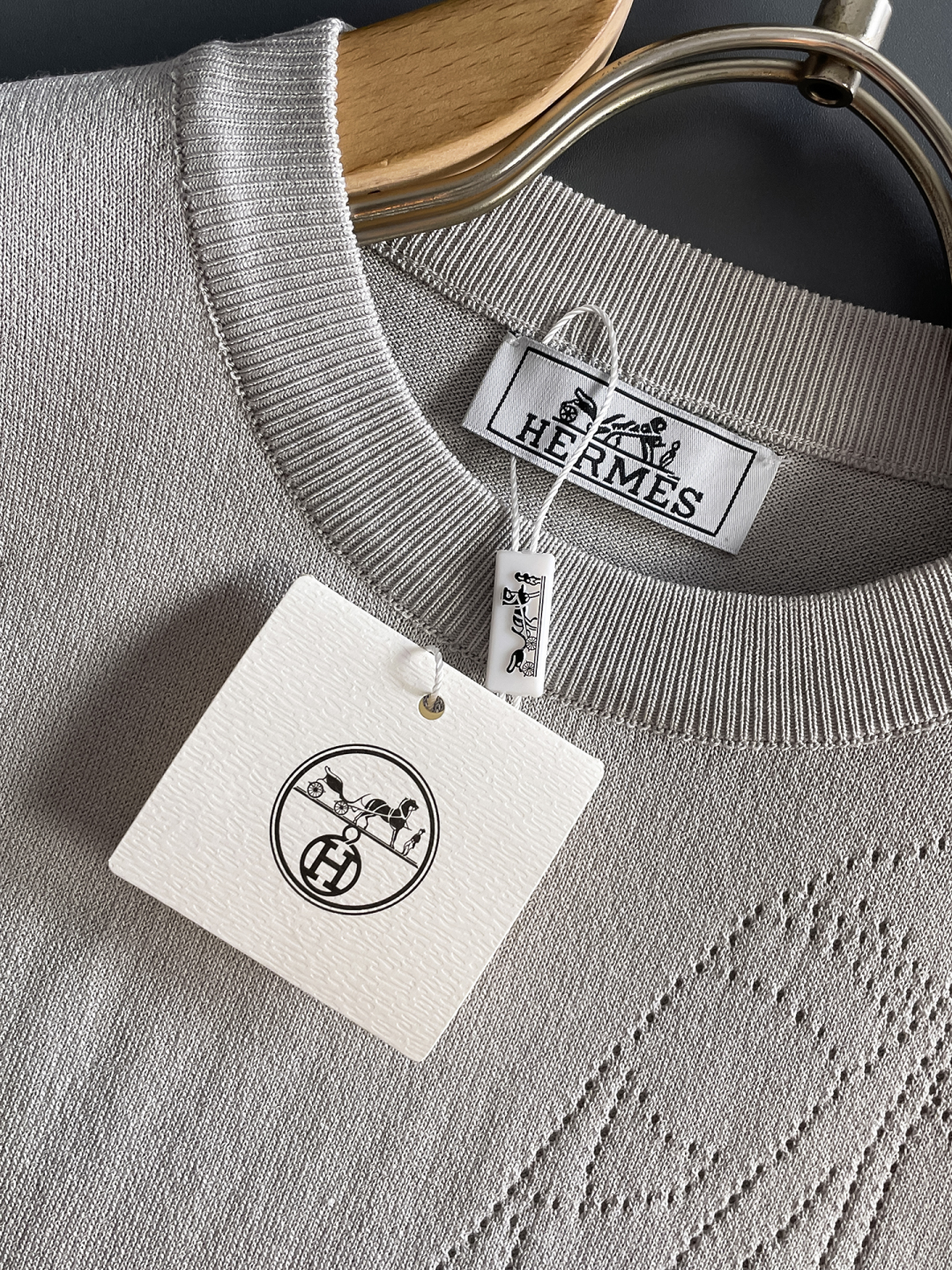 Hermès Men's Short Sleeve Round Neck Knit T-Shirt - Elegant & Comfortable 7 cmp i1748622709569 9518 0 4