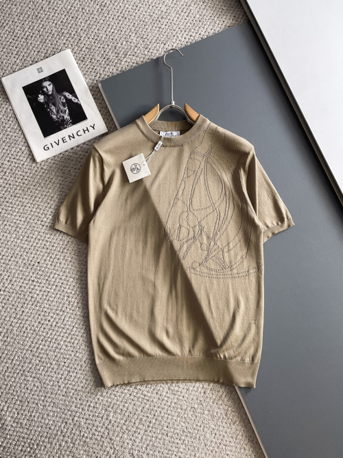 Hermès Heren T-shirt - Elegant gebreid shirt met korte mouwen - Casual & Stijlvol 1 Hermès Heren T-shirt - Elegant gebreid shirt met korte mouwen - Casual & Stijlvol