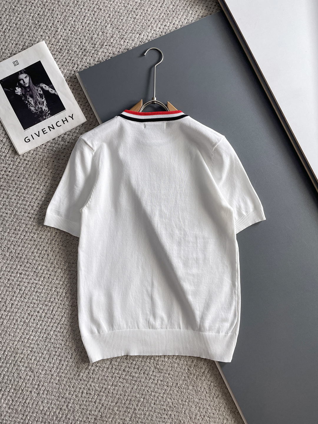 Thom Browne Men's White Short Sleeve Knitted T-Shirt with Striped Trim 10 cmp i1748623335071 6338 0 8