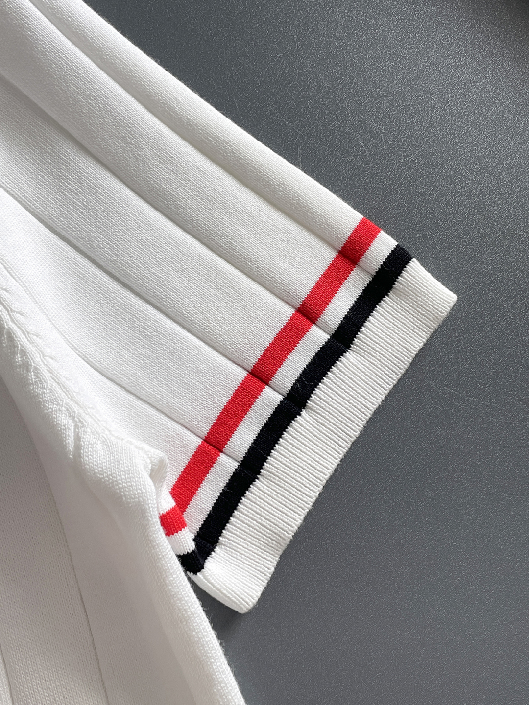 Moncler Men's Knitted Polo Shirt With Striped Sleeves - Modern Fit 7 cmp i1748623494672 6972 0 5