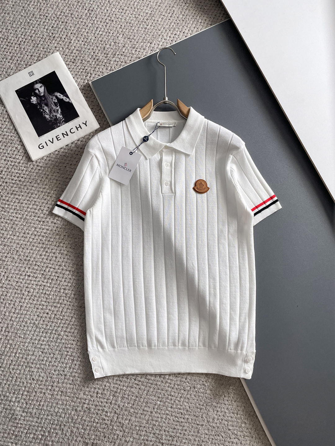 Moncler Men's Knitted Polo Shirt With Striped Sleeves - Modern Fit 2 cmp i1748623498729 234 0 0