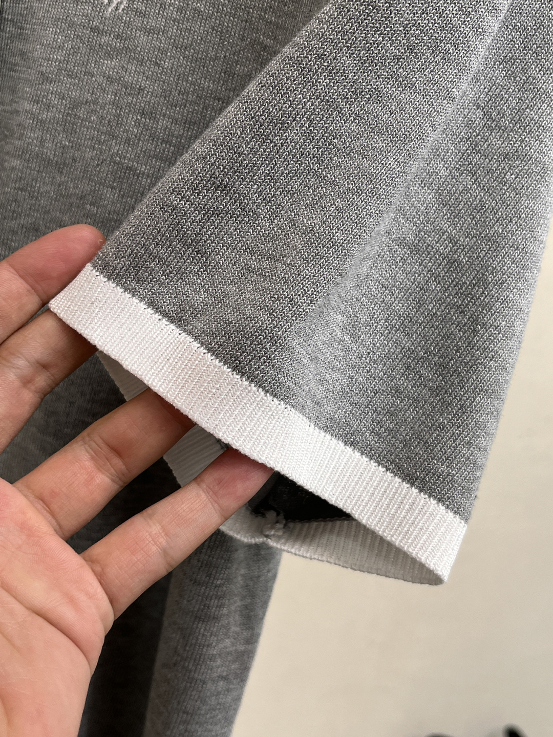 2026春夏新款男士顶级翻领针织短袖T恤，品牌最新设计元素！既不单调也不复杂,恰到好处的展现品味！客供定