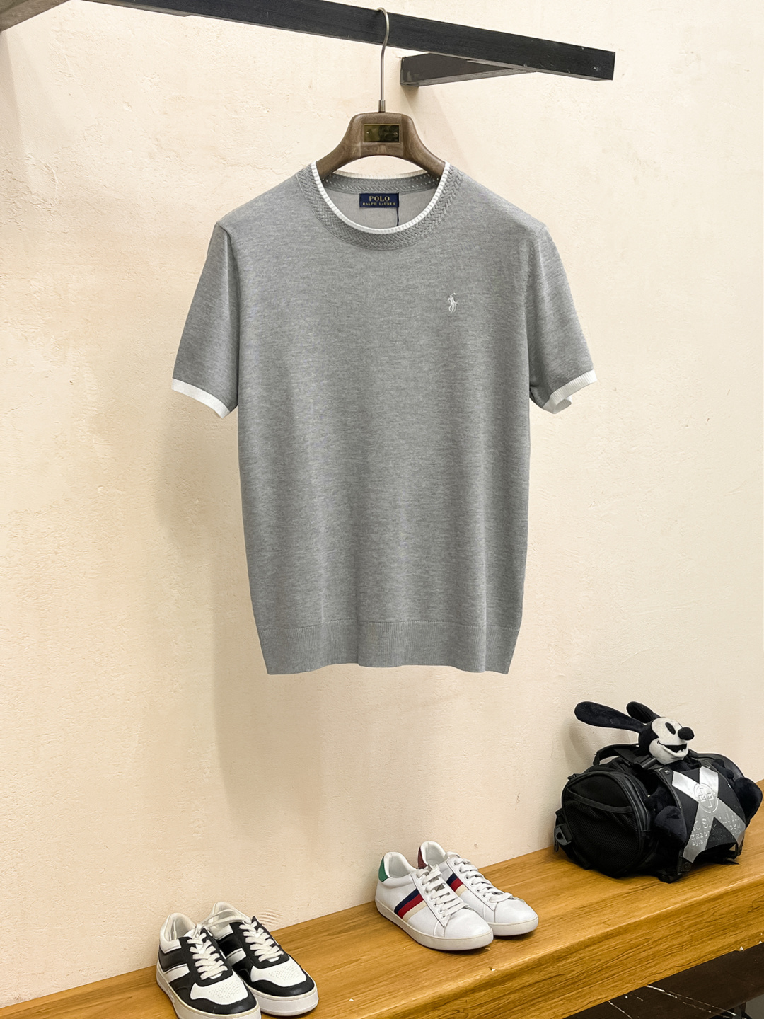 2026春夏新款男士顶级翻领针织短袖T恤，品牌最新设计元素！既不单调也不复杂,恰到好处的展现品味！客供定