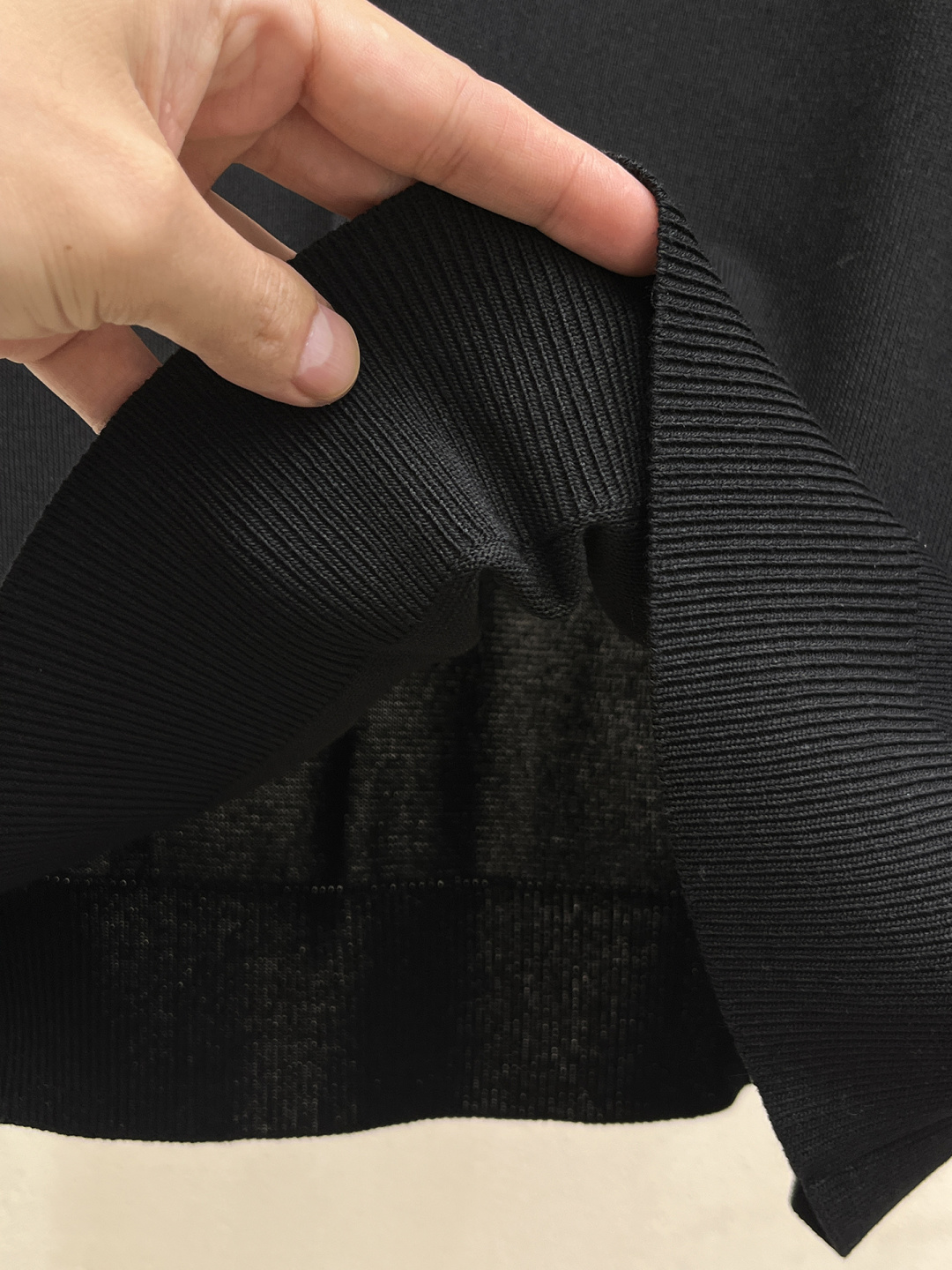 2026春夏新款男士顶级翻领针织短袖T恤，品牌最新设计元素！既不单调也不复杂,恰到好处的展现品味！客供定