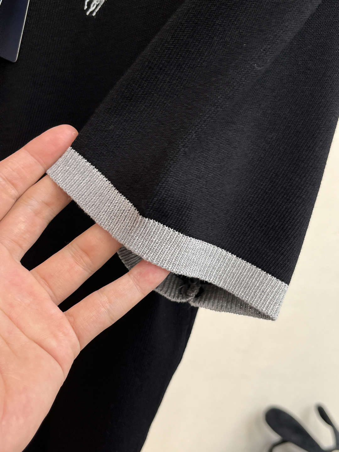 2026春夏新款男士顶级翻领针织短袖T恤，品牌最新设计元素！既不单调也不复杂,恰到好处的展现品味！客供定