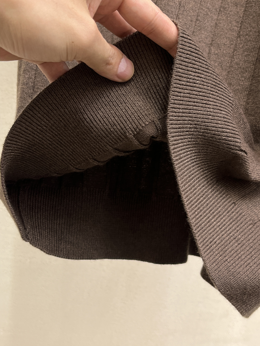 蒙口 2026春夏新款男士顶级翻领针织短袖T恤，品牌最新设计元素！既不单调也不复杂,恰到好处的展现品味！