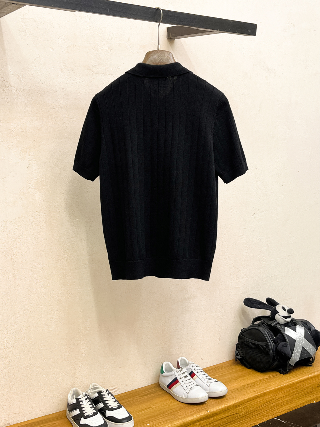 蒙口 2026春夏新款男士顶级翻领针织短袖T恤，品牌最新设计元素！既不单调也不复杂,恰到好处的展现品味！