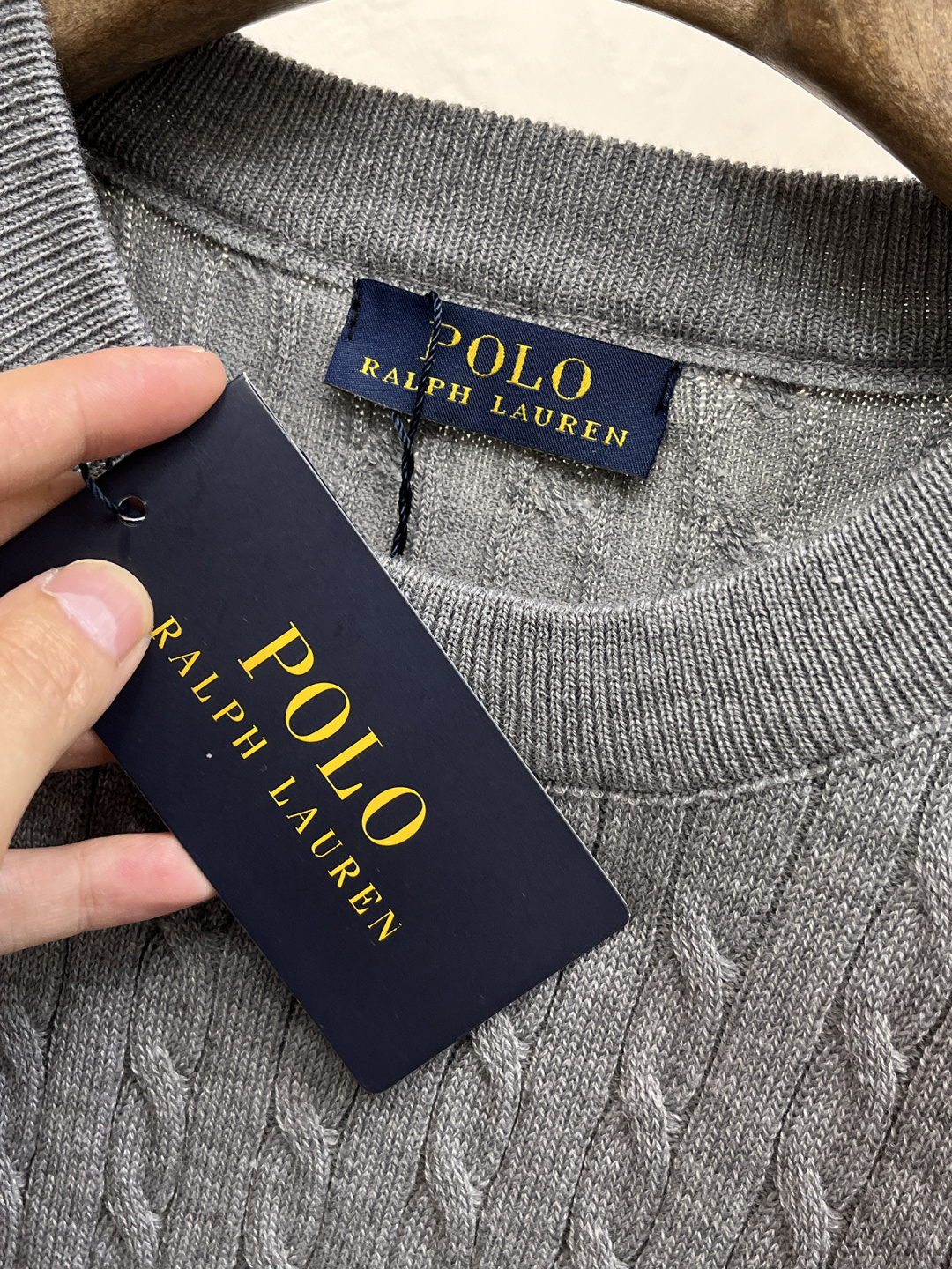 2026春夏新款男士顶级翻领针织短袖T恤，品牌最新设计元素！既不单调也不复杂,恰到好处的展现品味！客供定