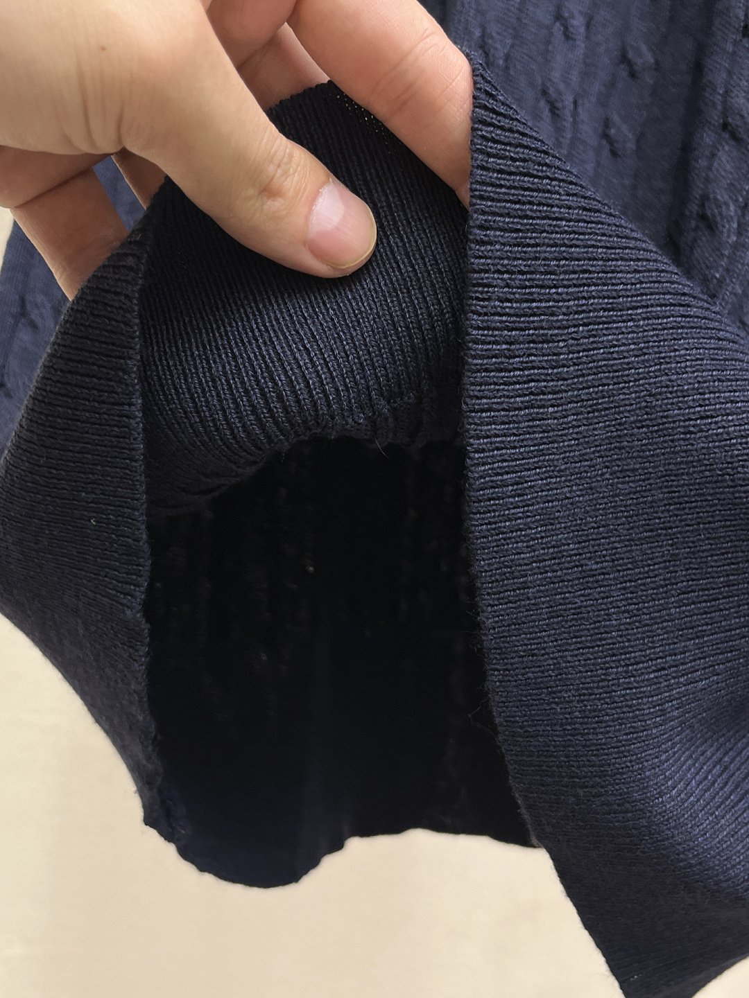 2026春夏新款男士顶级翻领针织短袖T恤，品牌最新设计元素！既不单调也不复杂,恰到好处的展现品味！客供定