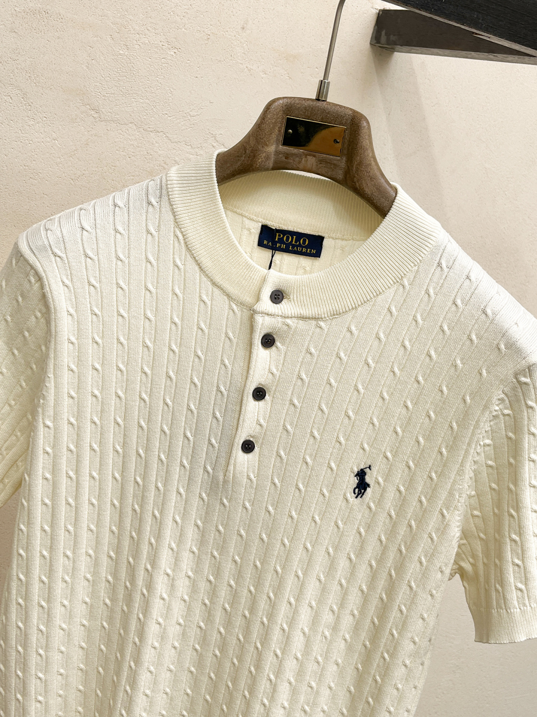 拉夫劳伦 秋冬新款男士顶级翻领针织短袖T恤，品牌最新设计元素！既不单调也不复杂,恰到好处的展现品味！客供